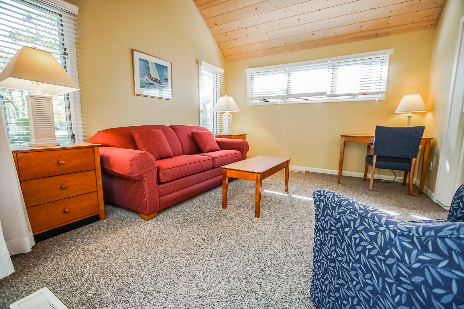 A peaceful living room area at VRI's Cape Cod Holiday Estates in Massachusetts.